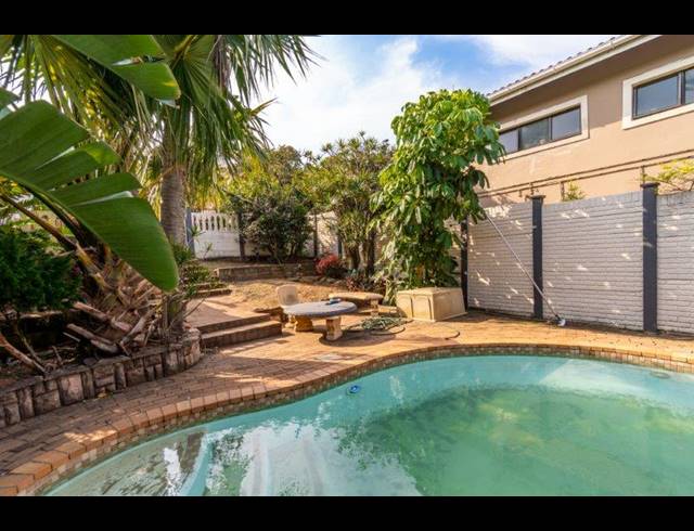 3 BEDROOM HOUSE FOR SALE IN BLUFF